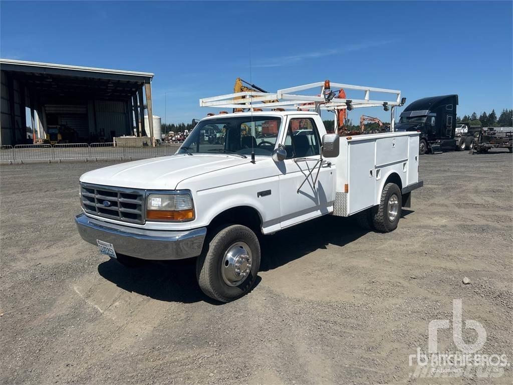 Ford F-450 Plogbilar