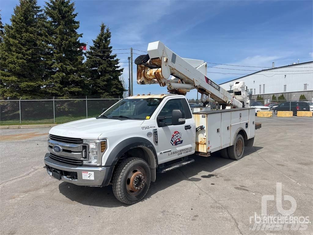 Ford F-550 Skylift