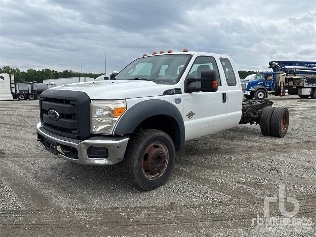 Ford F-550 Redskapsbärare
