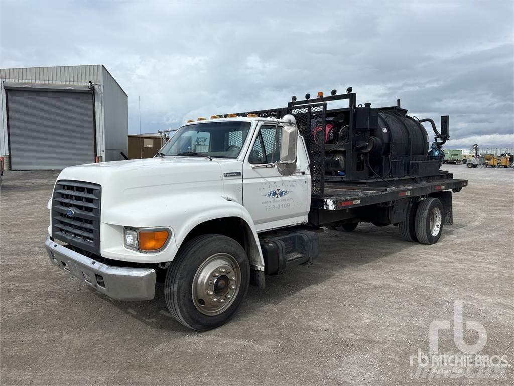 Ford F800 Asfaltsspridare