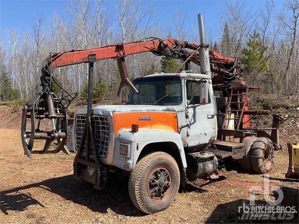 Ford LTS9000 Timmerbilar