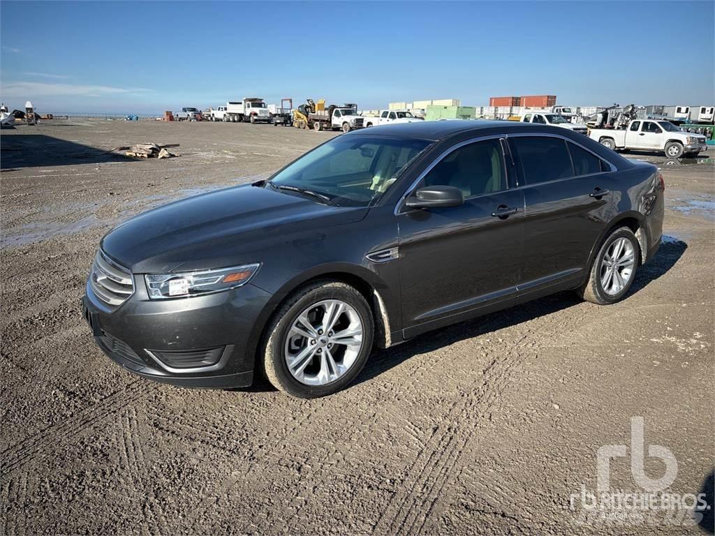 Ford TAURUS Personbilar