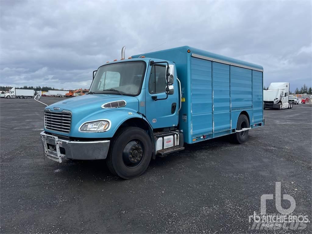 Freightliner M2 Lastbilar för dryckesleveranser