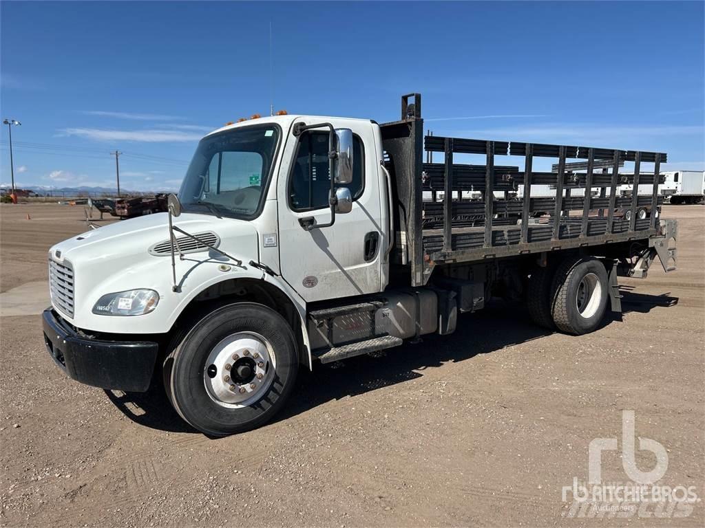 Freightliner M2 Flakbilar