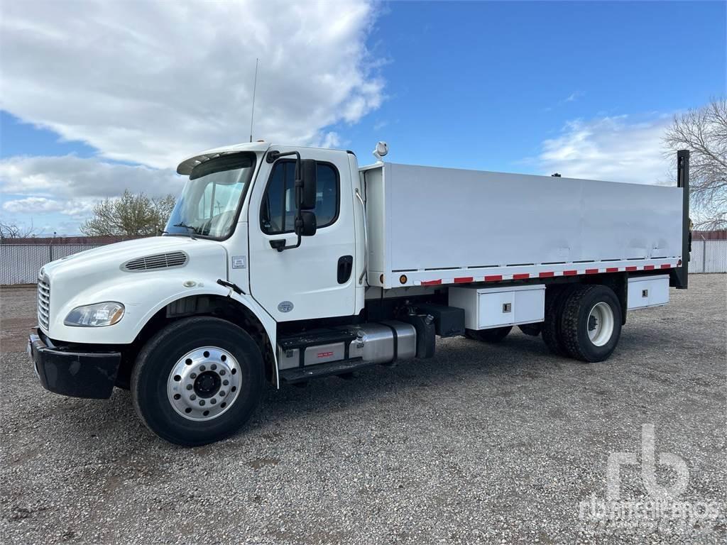 Freightliner M2 Flakbilar
