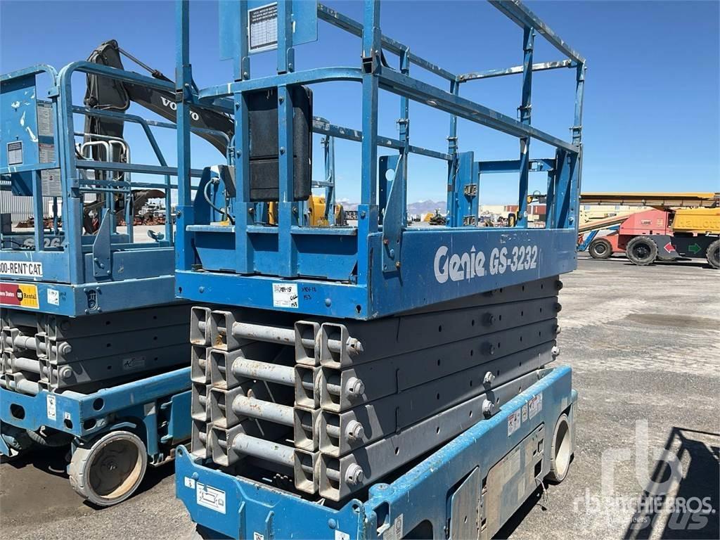 Genie 3232 Saxliftar