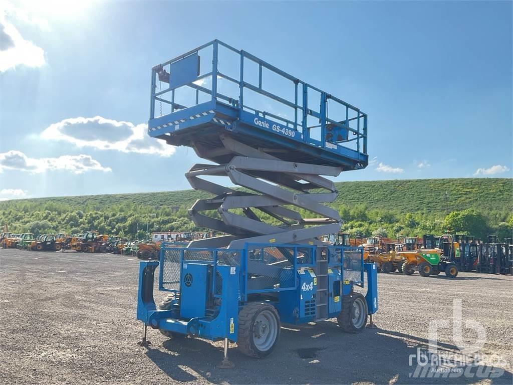 Genie GS4390 Saxliftar
