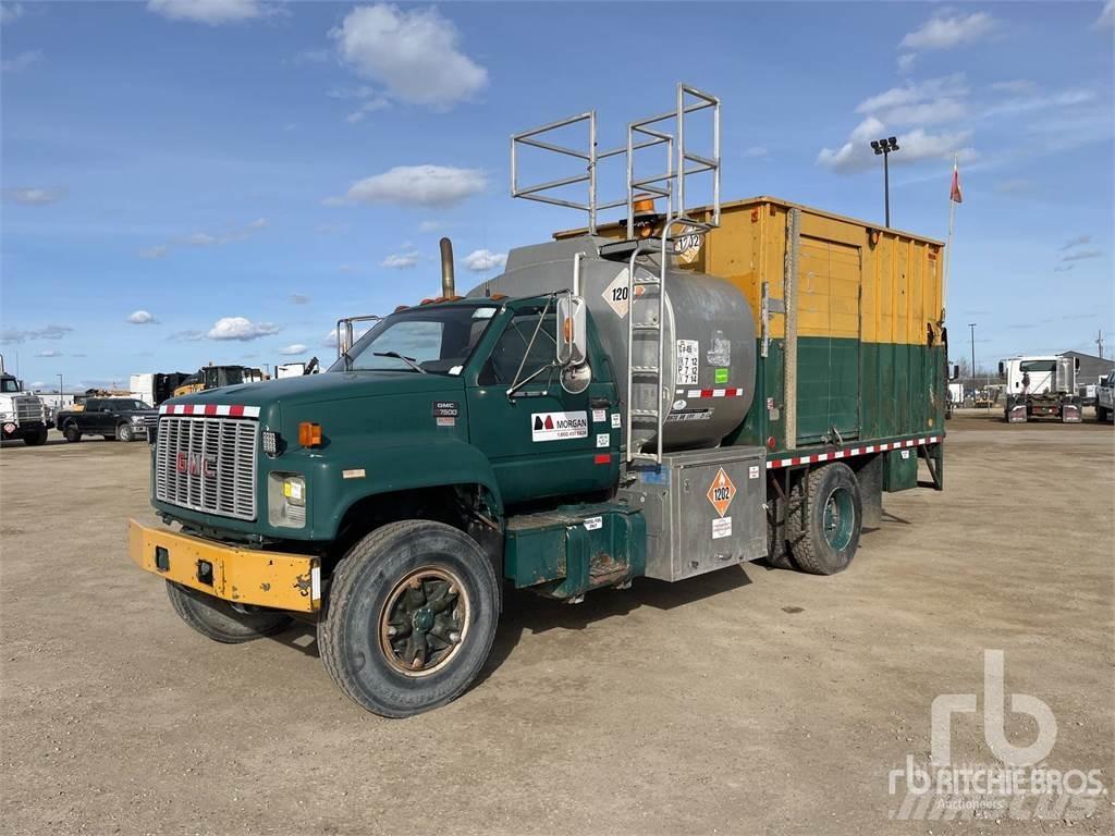 GMC C7500 Tankbilar