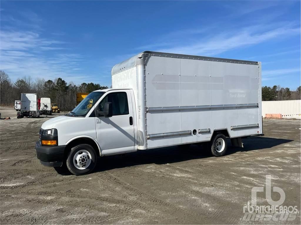 GMC G3500 Lätta skåpbilar