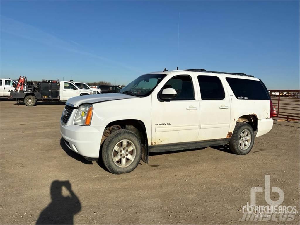GMC YUKON Flakbilar/Pickuper