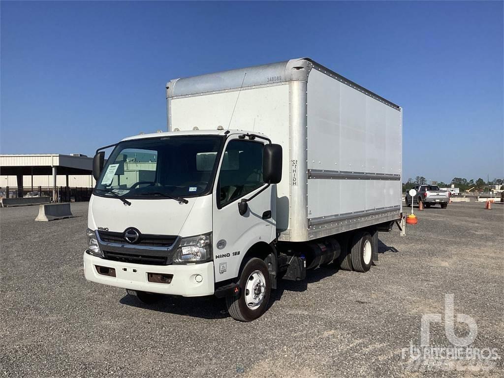 Hino 155 Lätta skåpbilar