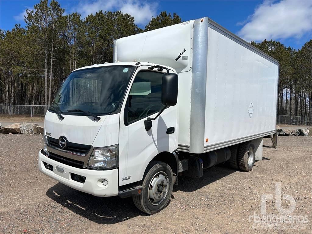 Hino 165 Lätta skåpbilar