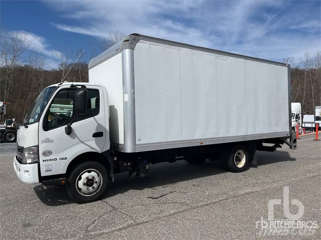 Hino 195 Lätta skåpbilar