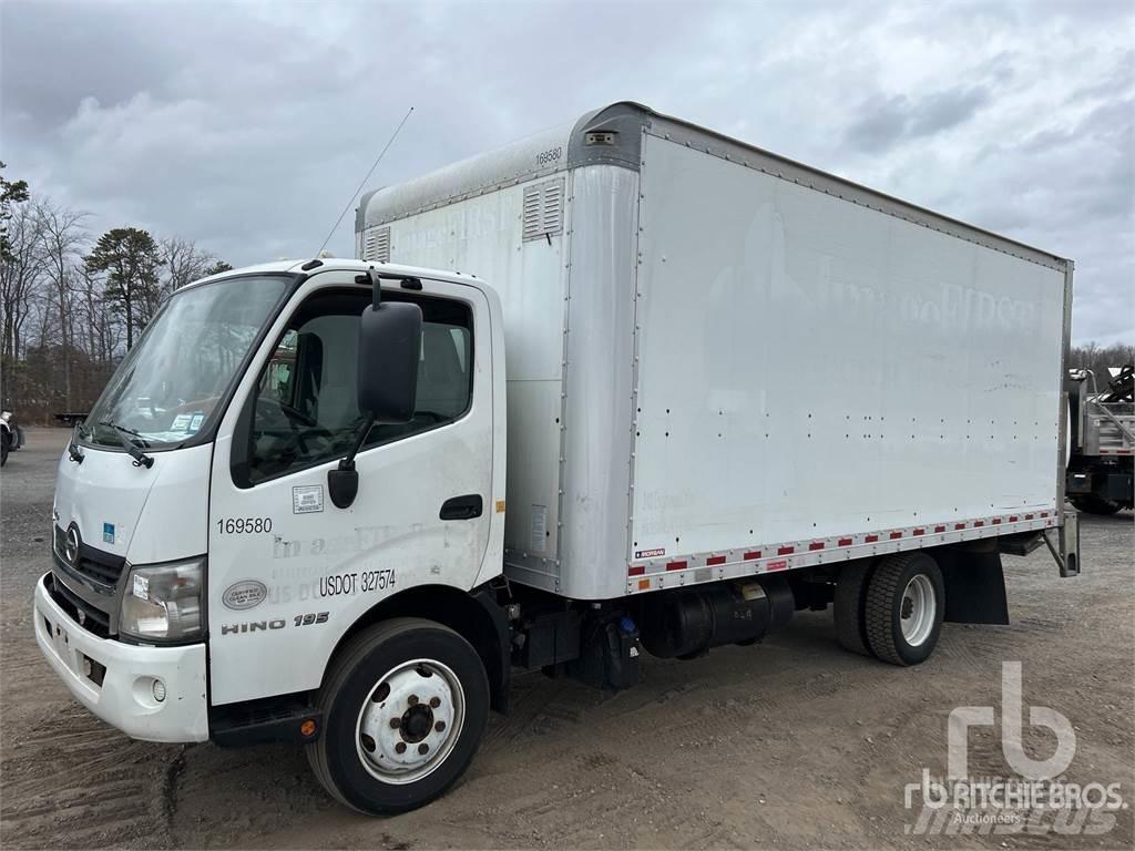Hino 195 Lätta skåpbilar