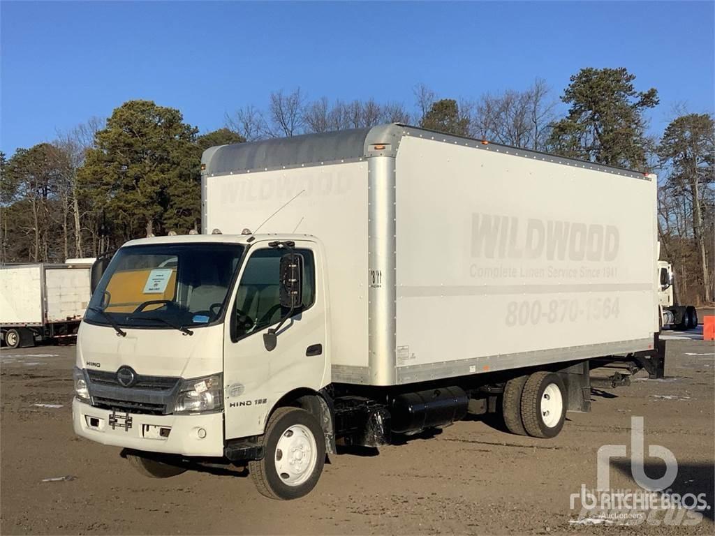 Hino 195 Lätta skåpbilar