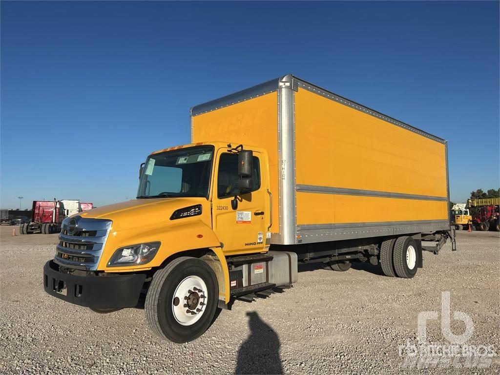 Hino 268 Lätta skåpbilar