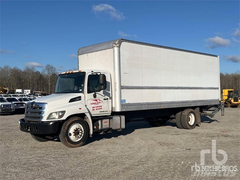 Hino 268 Lätta skåpbilar
