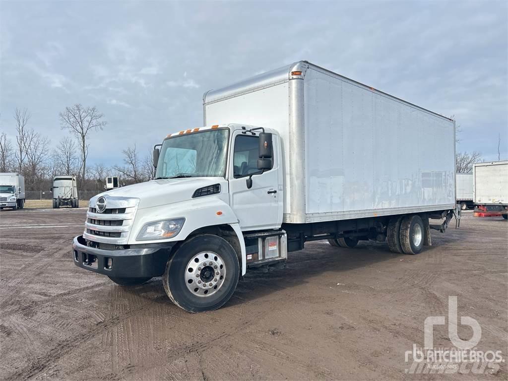 Hino 268 Lätta skåpbilar