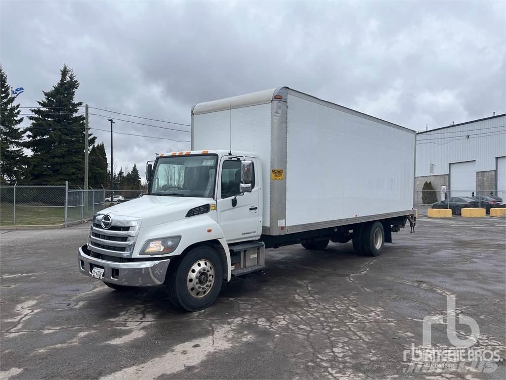 Hino 268 Lätta skåpbilar