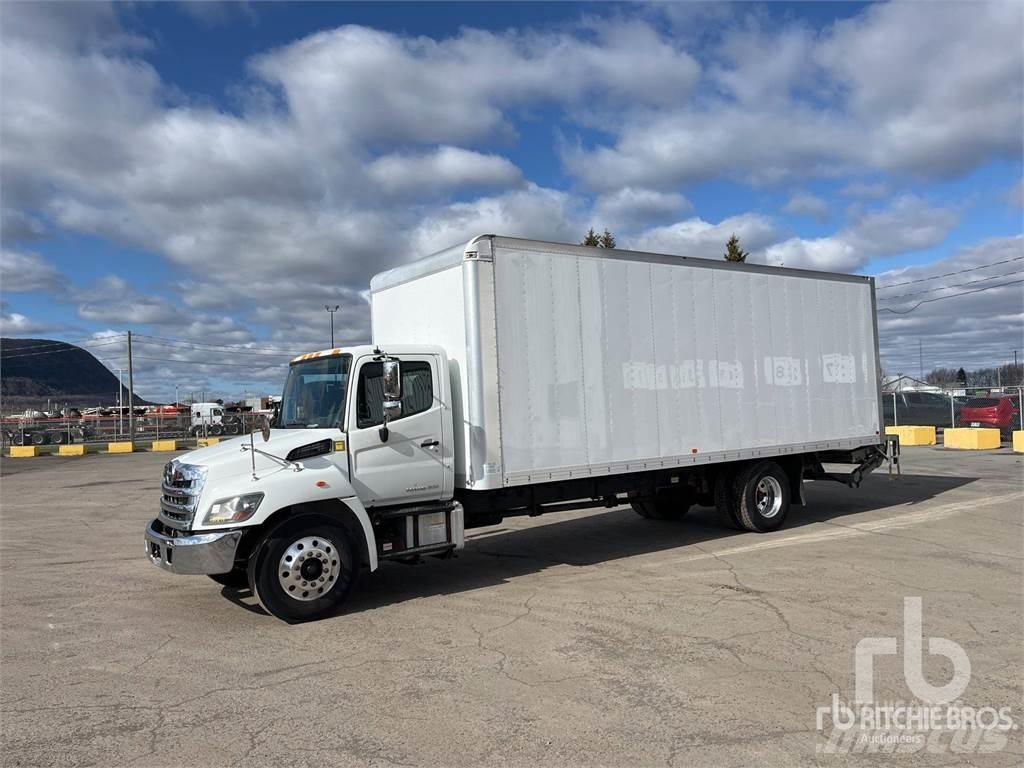Hino 268 Lätta skåpbilar