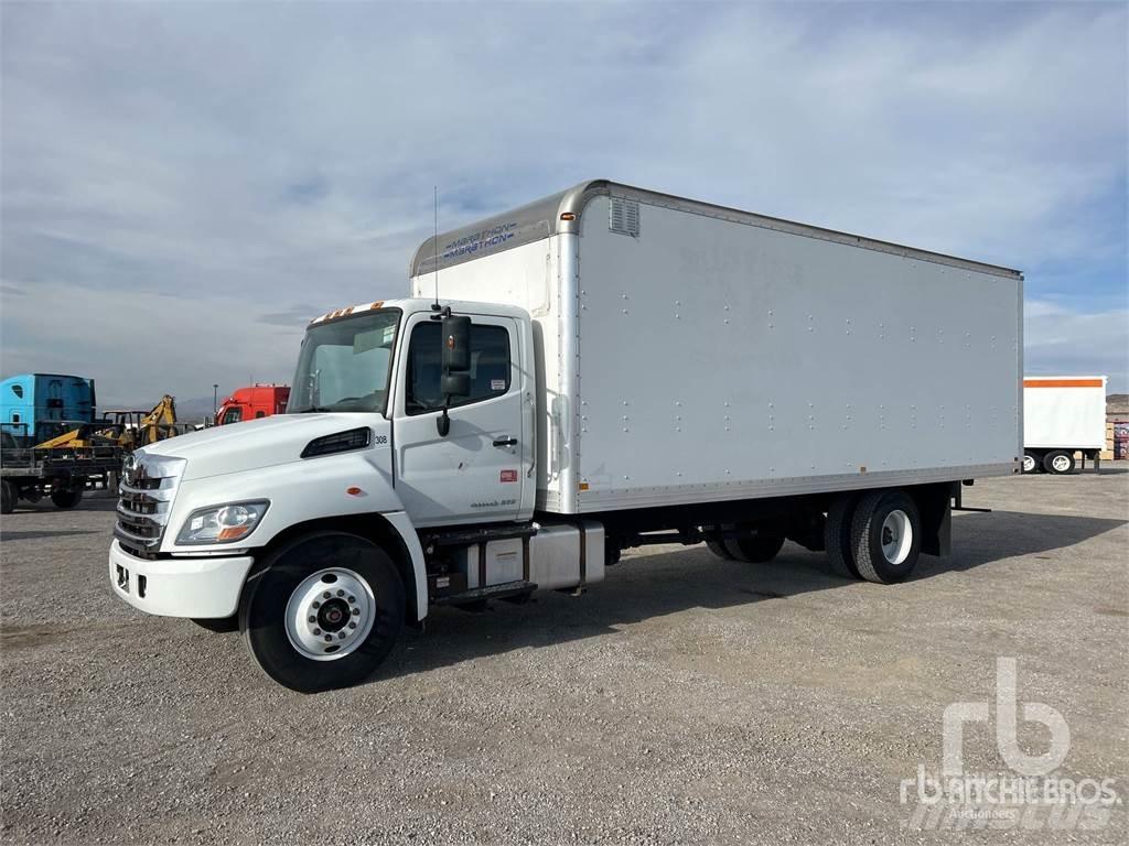 Hino 268 Lätta skåpbilar