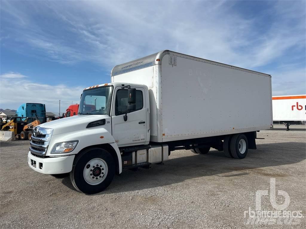Hino 268 Lätta skåpbilar