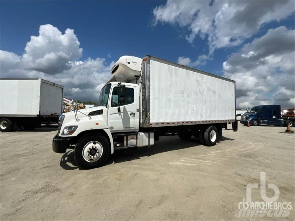 Hino 268 Skåp Kyl/Frys/Värme