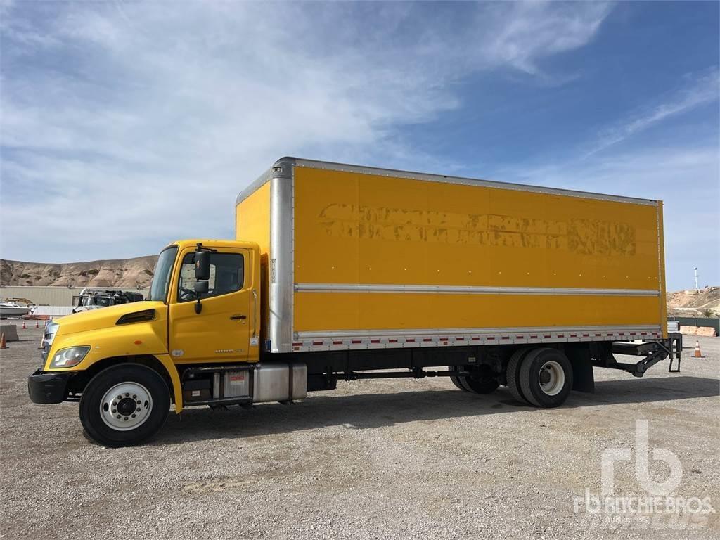 Hino 268 Lätta skåpbilar
