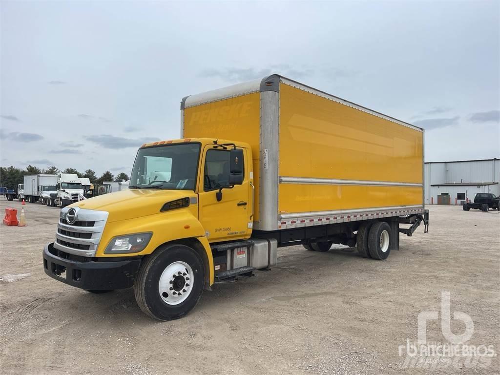 Hino 268 Lätta skåpbilar