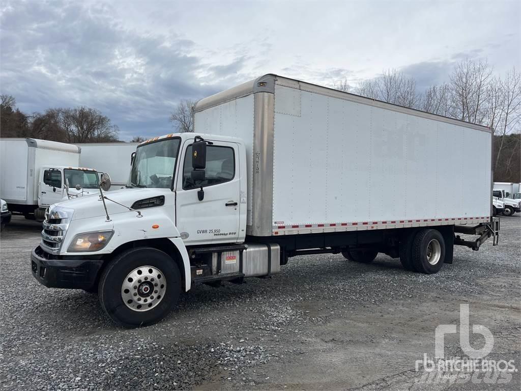 Hino 268 Lätta skåpbilar
