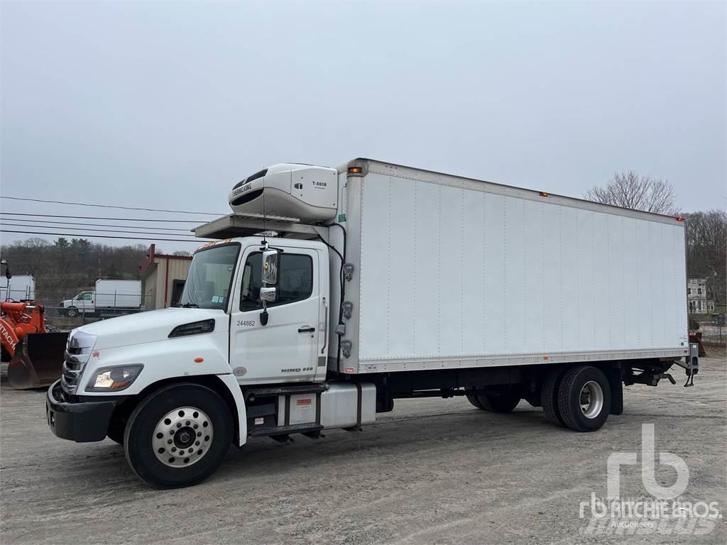 Hino 268 Skåp Kyl/Frys/Värme