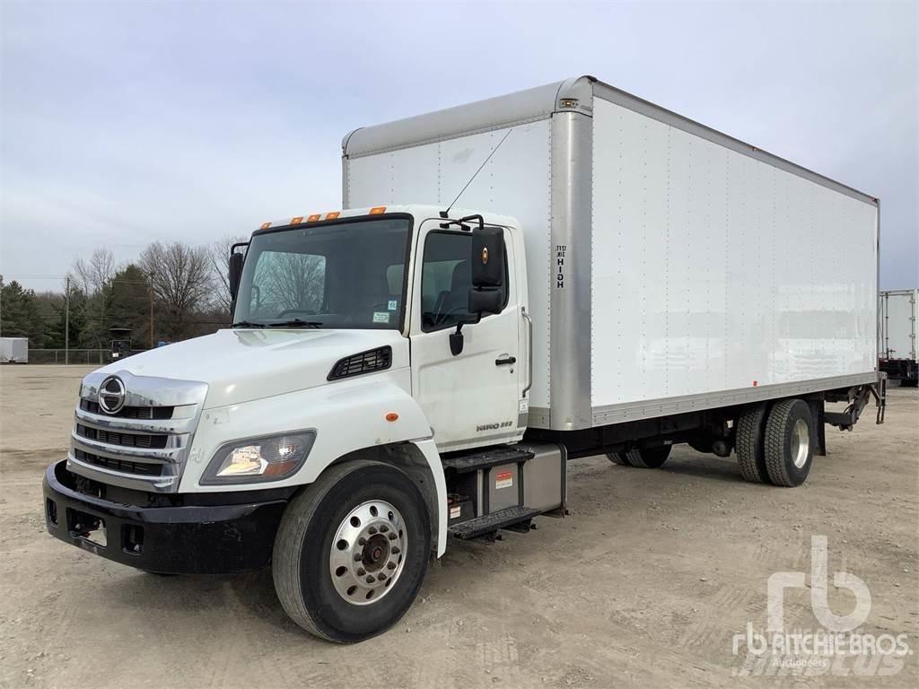 Hino 268 Lätta skåpbilar