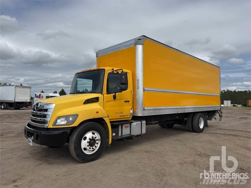 Hino 268 Lätta skåpbilar