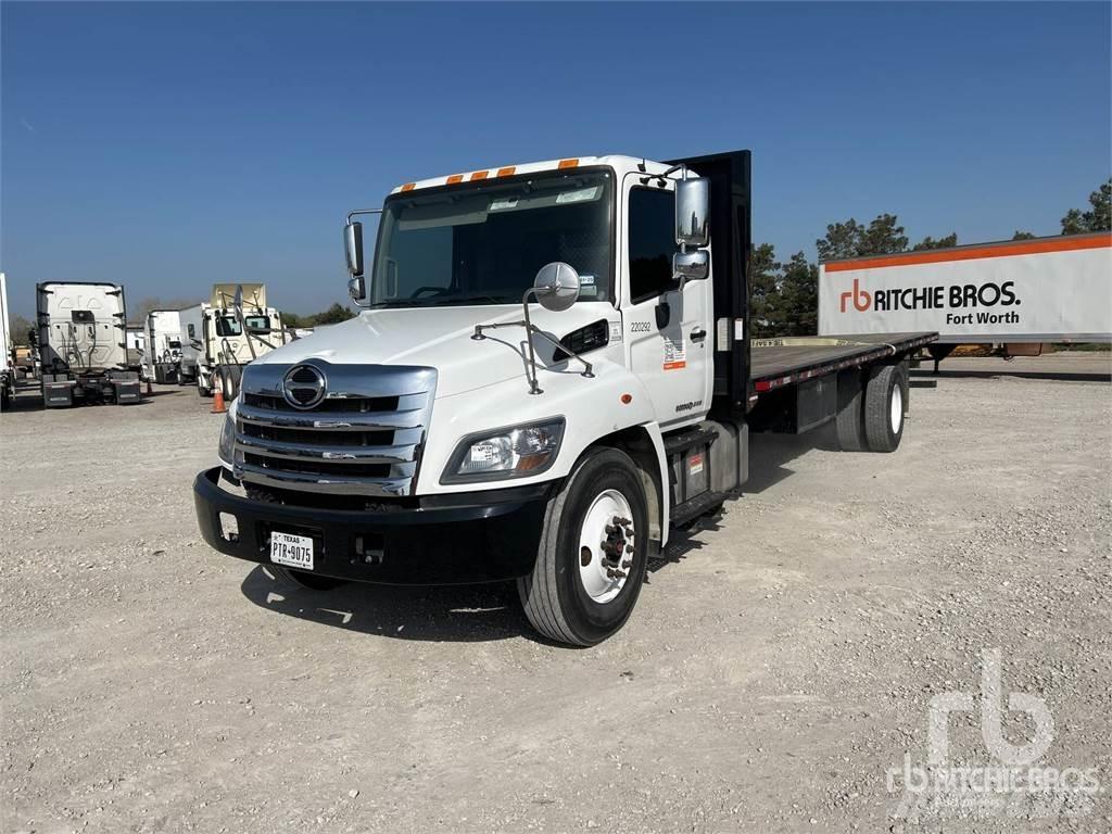 Hino 268 Flakbilar