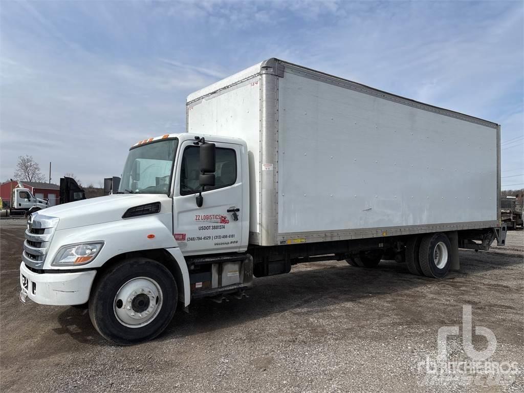 Hino 268 Lätta skåpbilar