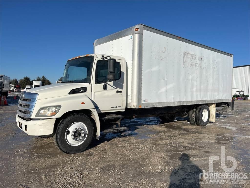 Hino 268 Lätta skåpbilar