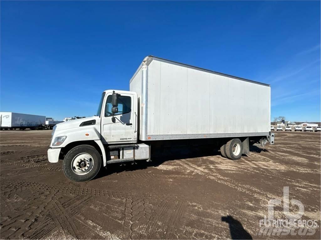 Hino 268 Lätta skåpbilar