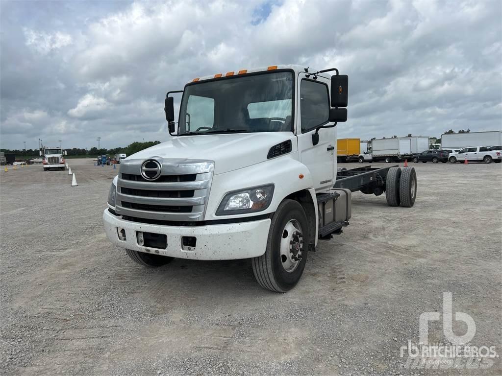 Hino 268 Chassier