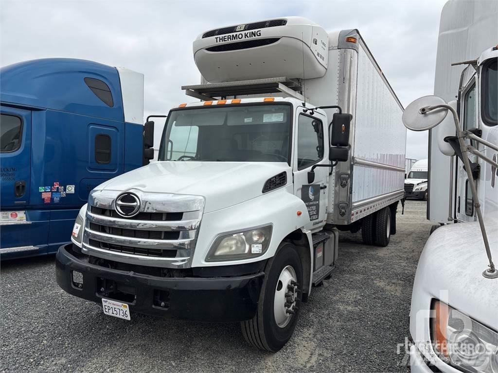 Hino 268 Skåp Kyl/Frys/Värme