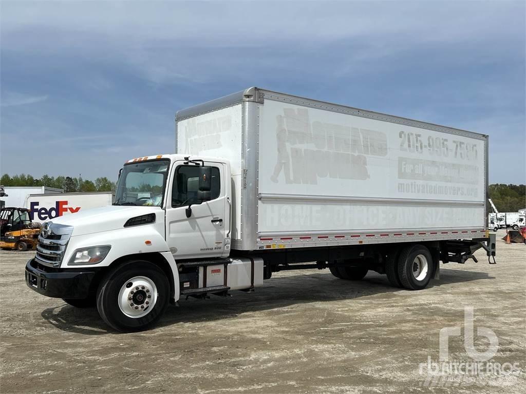 Hino 268 Lätta skåpbilar
