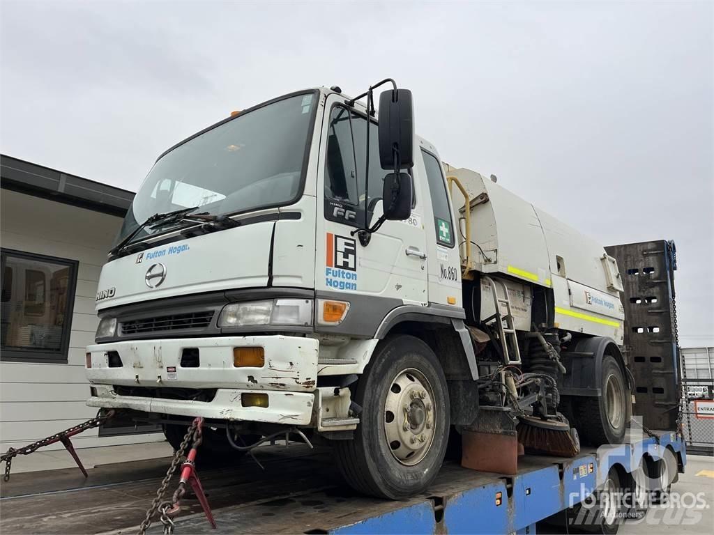 Hino FF1J Sopmaskiner