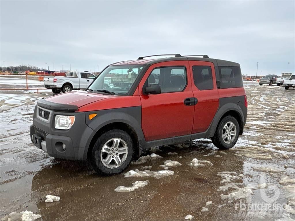 Honda ELEMENT Flakbilar/Pickuper