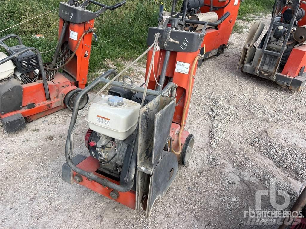 Husqvarna FS513 Asfaltsskärare