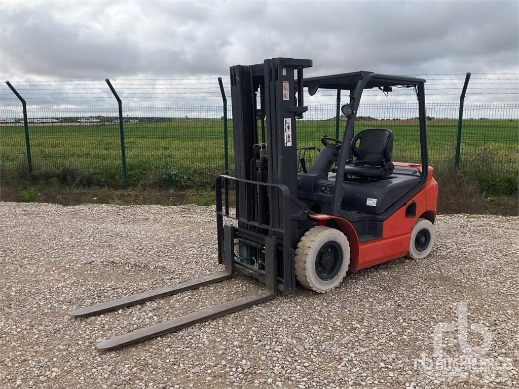 JAC CPCD 25 Dieselmotviktstruckar