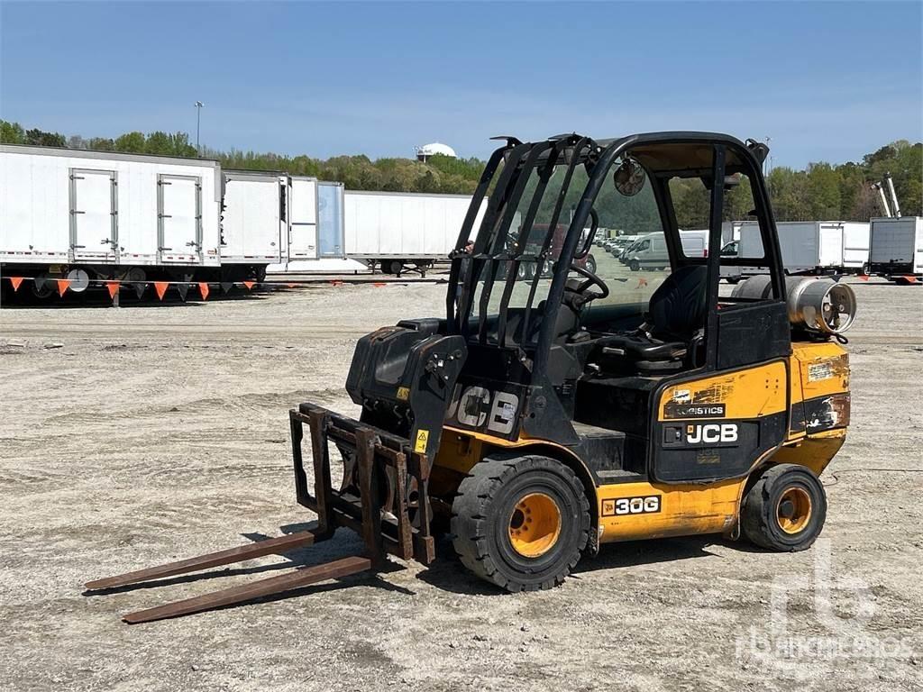 JCB TLT30G Teleskoplastare