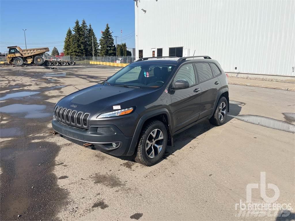 Jeep CHEROKEE Flakbilar/Pickuper