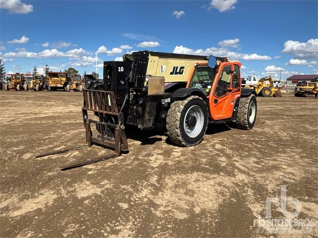 JLG 1055 Teleskoplastare