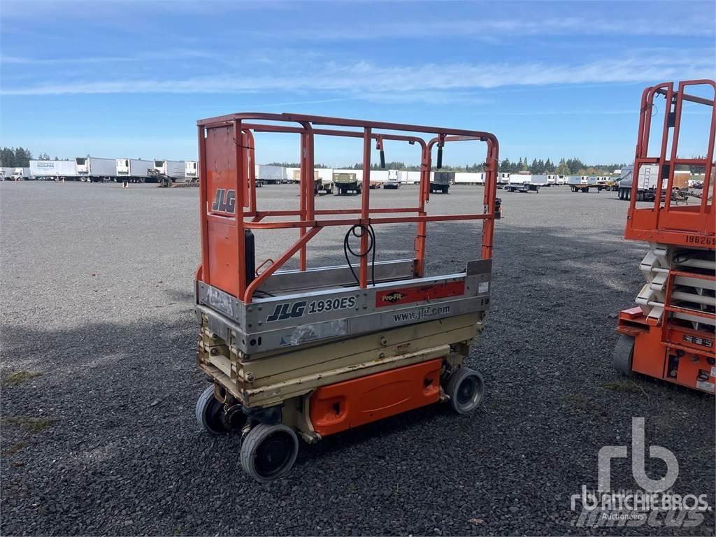 JLG 1930ES Saxliftar