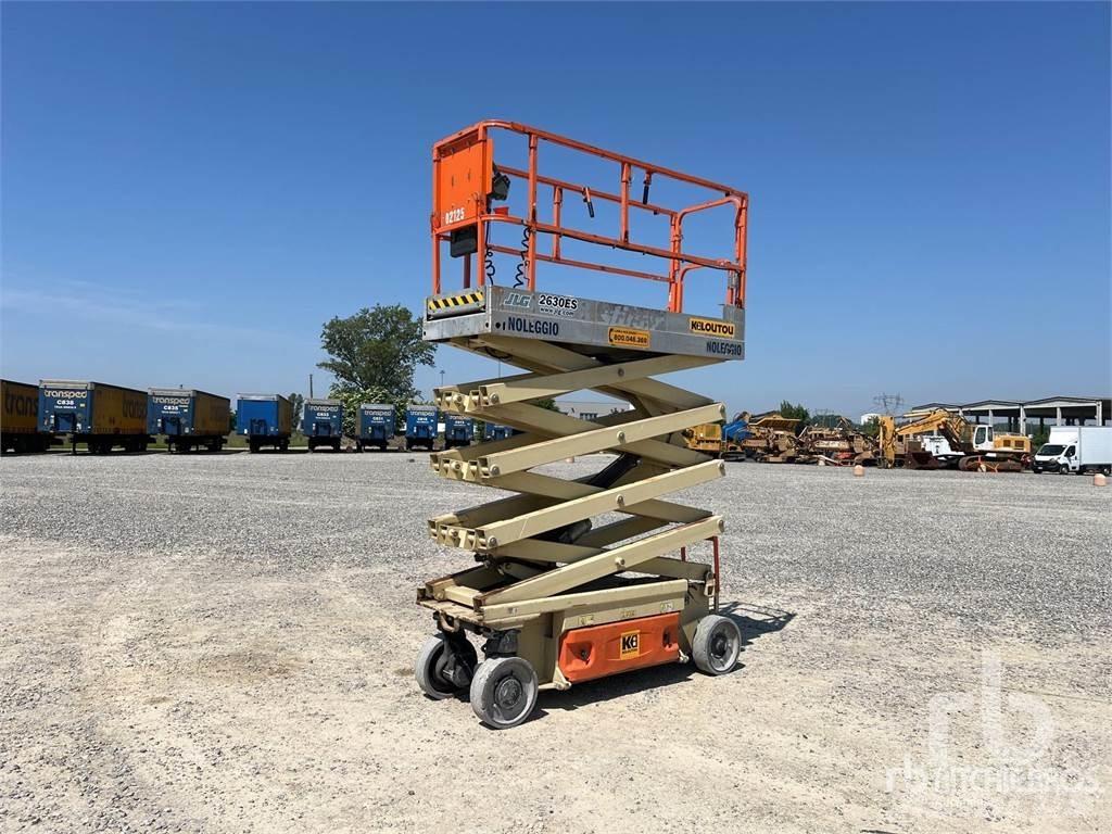 JLG 2630ES Saxliftar