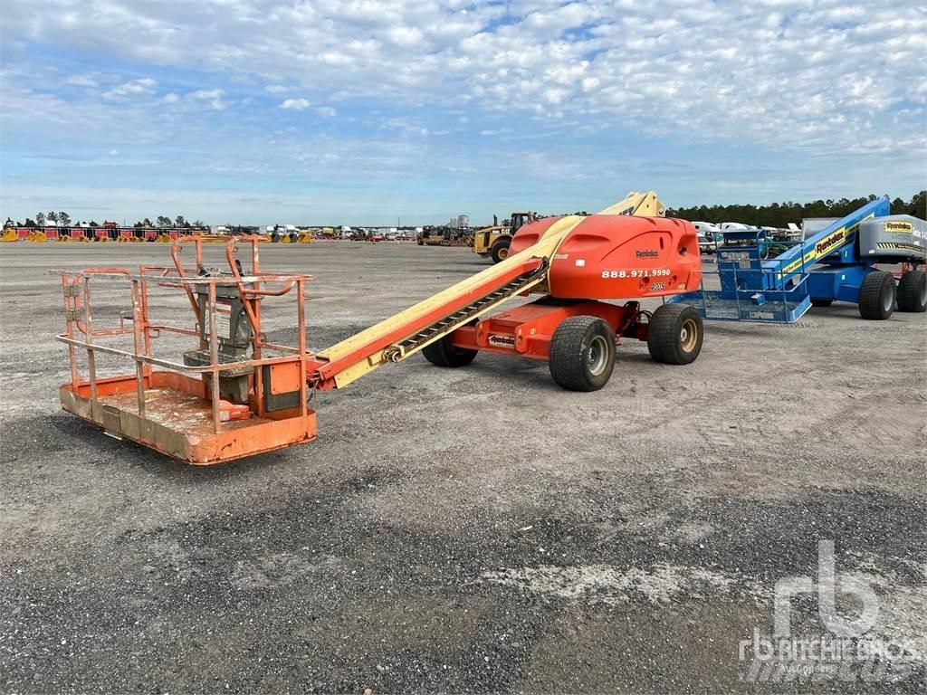 JLG 400S Bomliftar